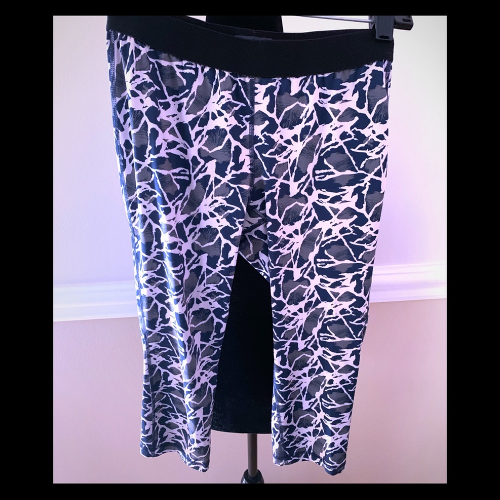 Soffe Dri Capri workout pants-size XS (no tag)